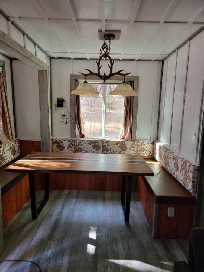 Greer Point Trails End Cabins Екстериор снимка