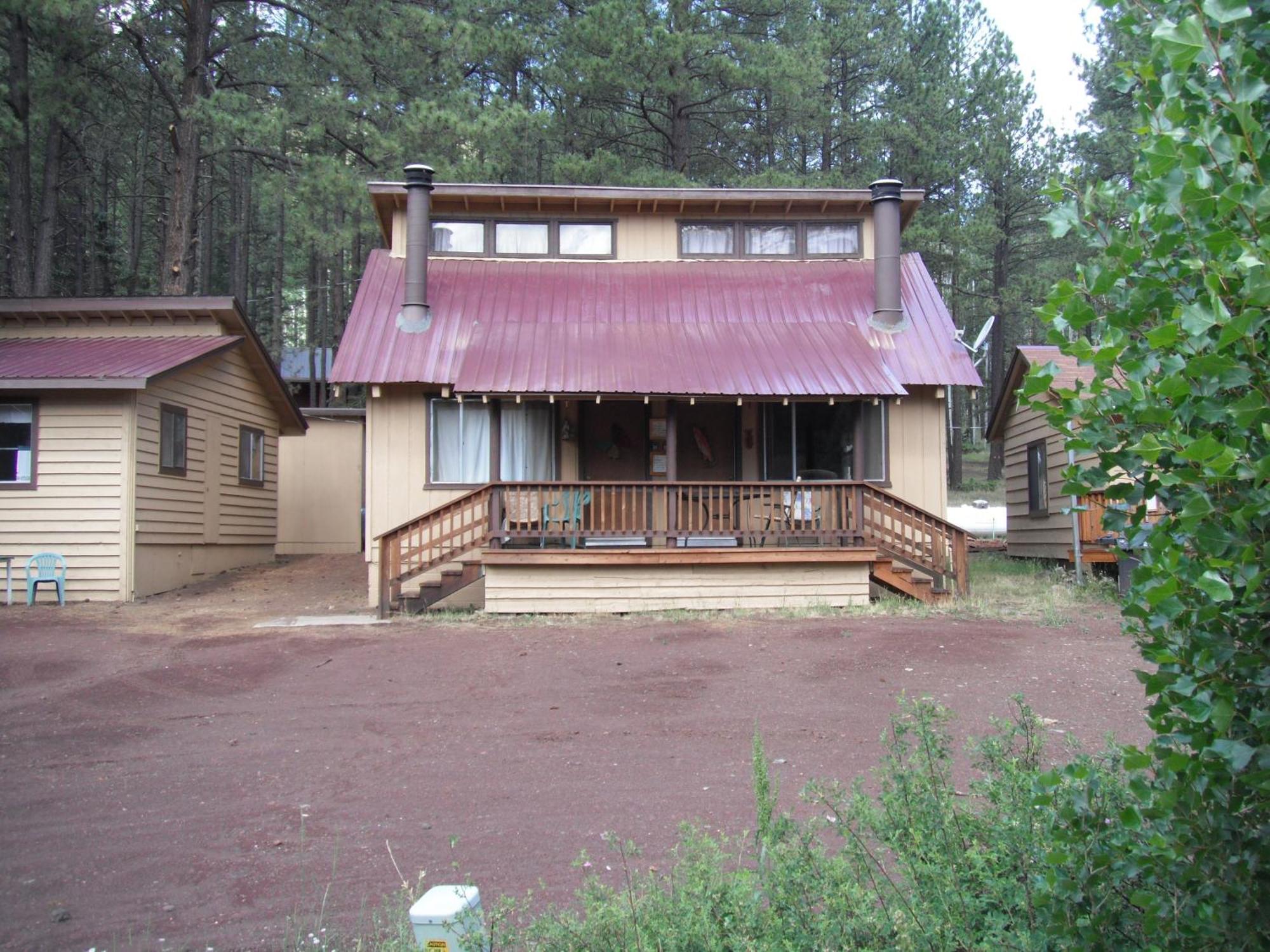 Greer Point Trails End Cabins Стая снимка